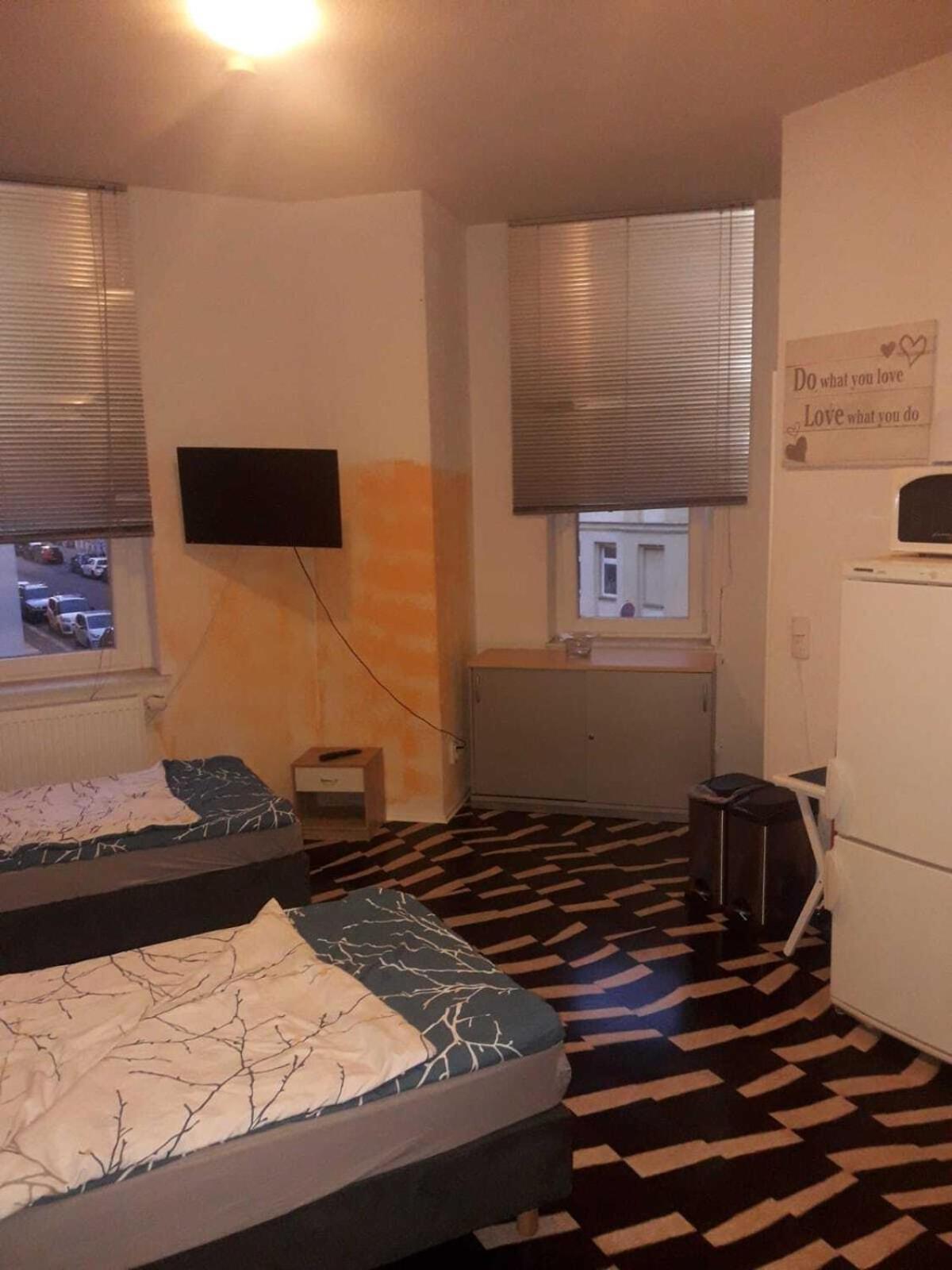 Hostel Im Medizinerviertel Halle  Pokoj fotografie